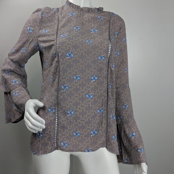 Wayf Tops - Wayf floral high neck flutter sleeve top size M